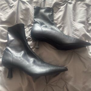 Zara black short kitten heel boots